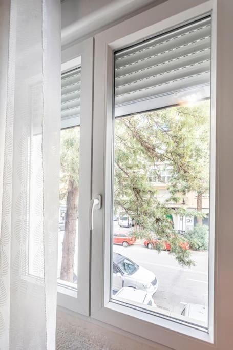 Precioso Piso Moderno: Terraza, A/C, Netflix, Wifi Apartment Valencia Exterior photo