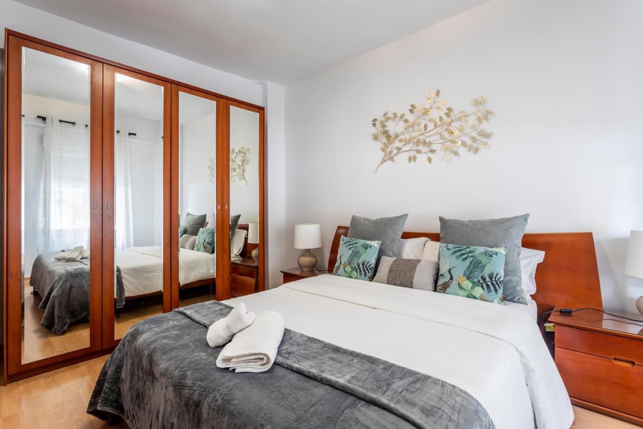 Precioso Piso Moderno: Terraza, A/C, Netflix, Wifi Apartment Valencia Exterior photo